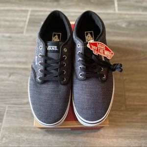 ✨SOLD✨Men’s Vans Atwood Distressed Blk & Wht Shoes